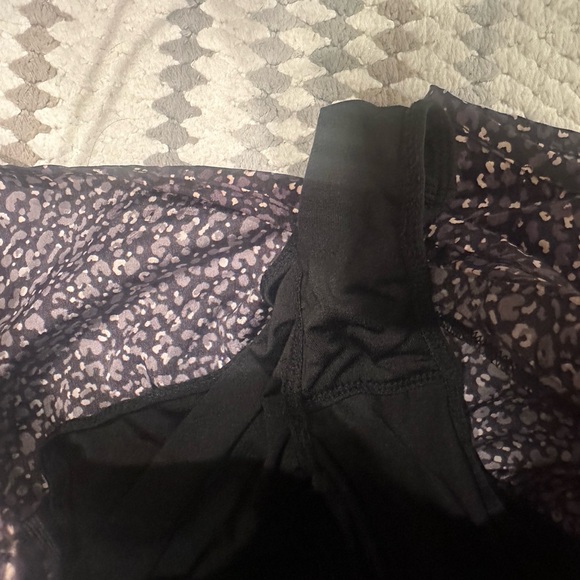 FREE PEOPLE MOVEMENT ATHLETIC SHORTS, NWT, SIZE L - Picture 3 of 4